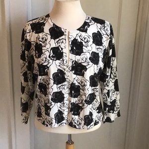 Ladies lightweight sweater